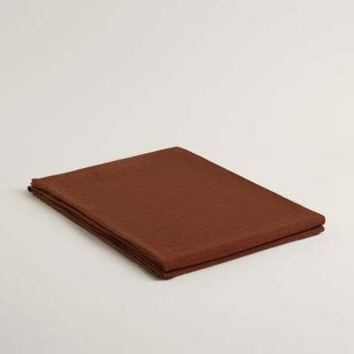 Home textiles: blankets, pillows and cashmere | Hermès Canada